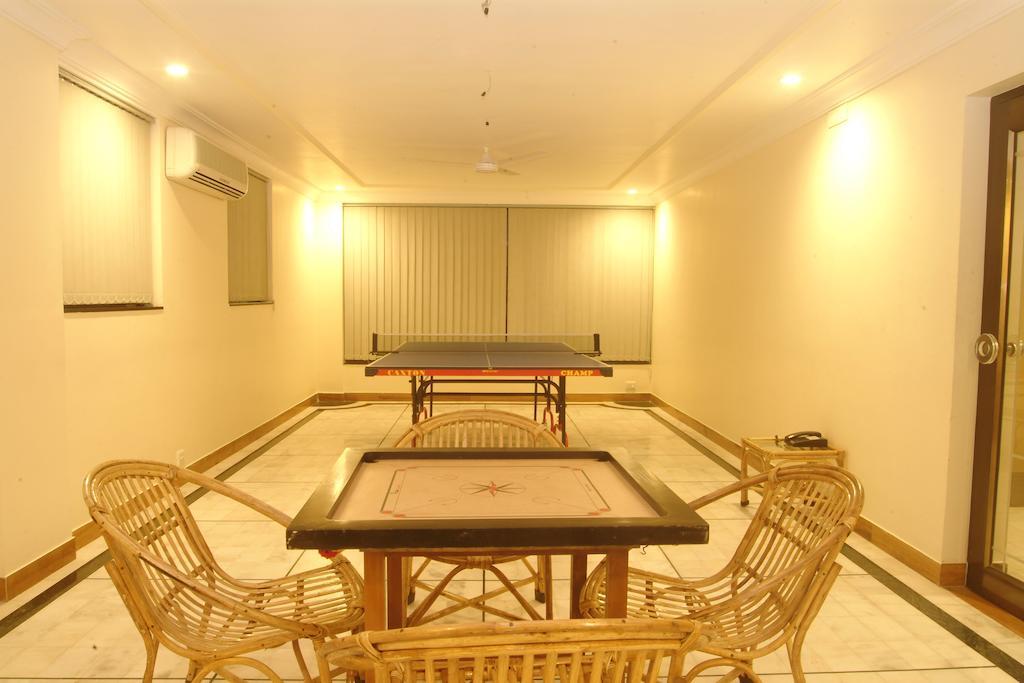 The Grand Regency Hotel Rajkot Exterior foto